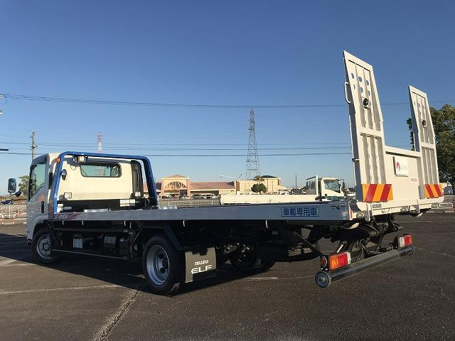 いすゞ 特殊車両|中古トラックの販売・買取・査定のアイナビ