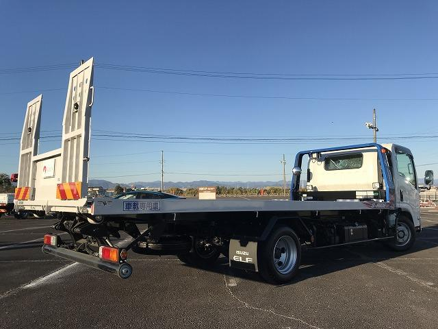 いすゞ 特殊車両|中古トラックの販売・買取・査定のアイナビ