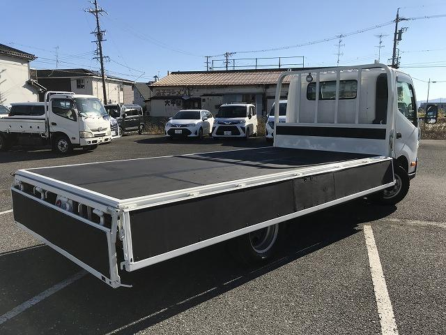 トヨタ 平ボディ|中古トラックの販売・買取・査定のアイナビ