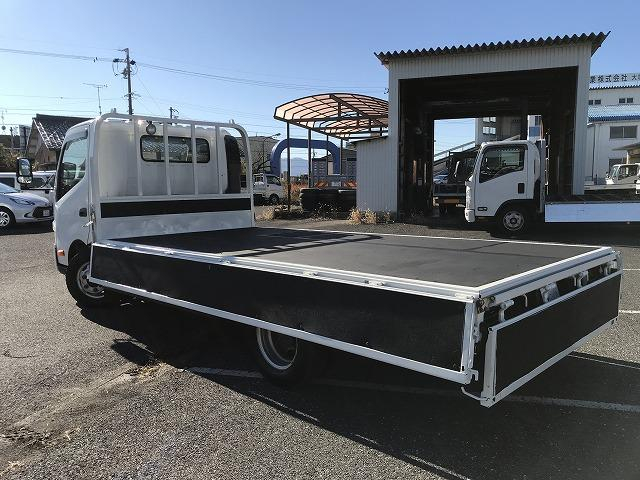 トヨタ 平ボディ|中古トラックの販売・買取・査定のアイナビ