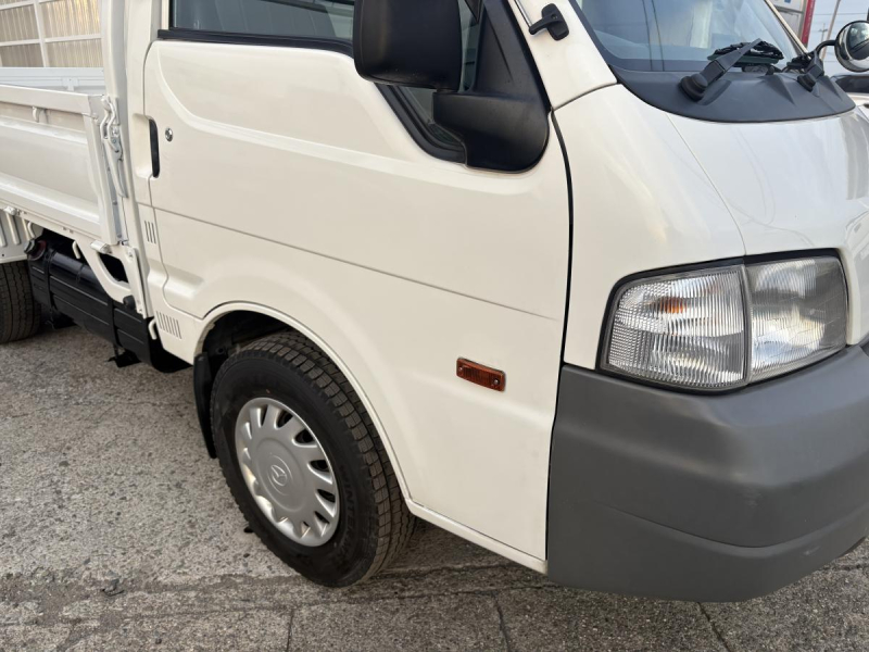 R2ボンゴトラック 1t 平ボディ 4WD|中古トラックの販売・買取・査定のアイナビ