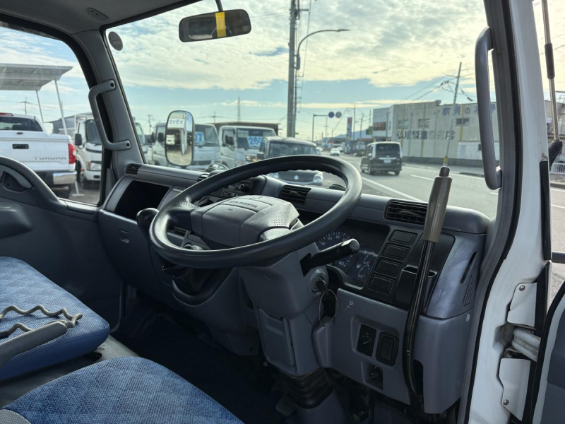 H19キャンター 脱着装置付コンテナ車 アームロール|中古トラックの販売・買取・査定のアイナビ