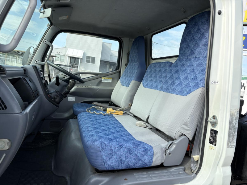 H19キャンター 脱着装置付コンテナ車 アームロール|中古トラックの販売・買取・査定のアイナビ