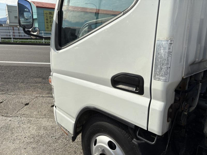 H19キャンター 脱着装置付コンテナ車 アームロール|中古トラックの販売・買取・査定のアイナビ