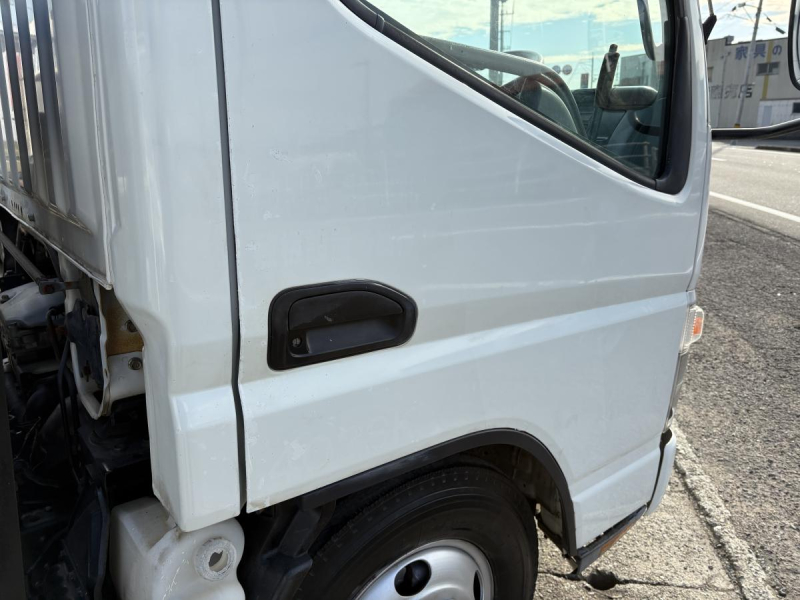 H19キャンター 脱着装置付コンテナ車 アームロール|中古トラックの販売・買取・査定のアイナビ