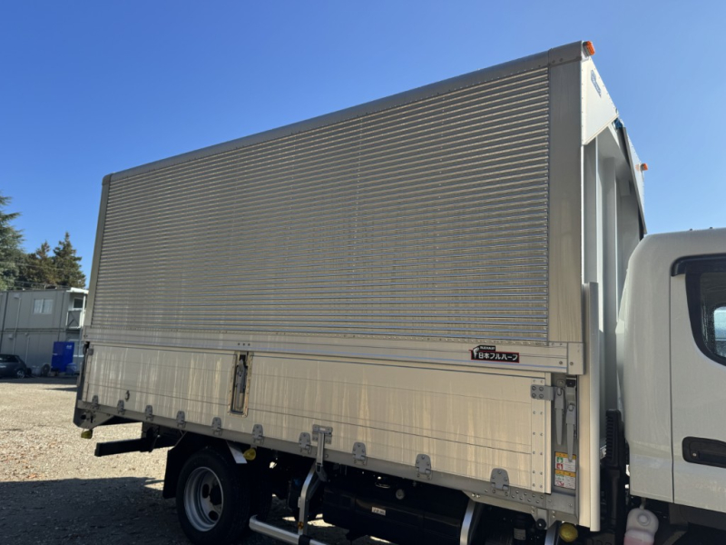 ワイドロング日本フルハーフ未使用車デジタルメーター|中古トラックの販売・買取・査定のアイナビ