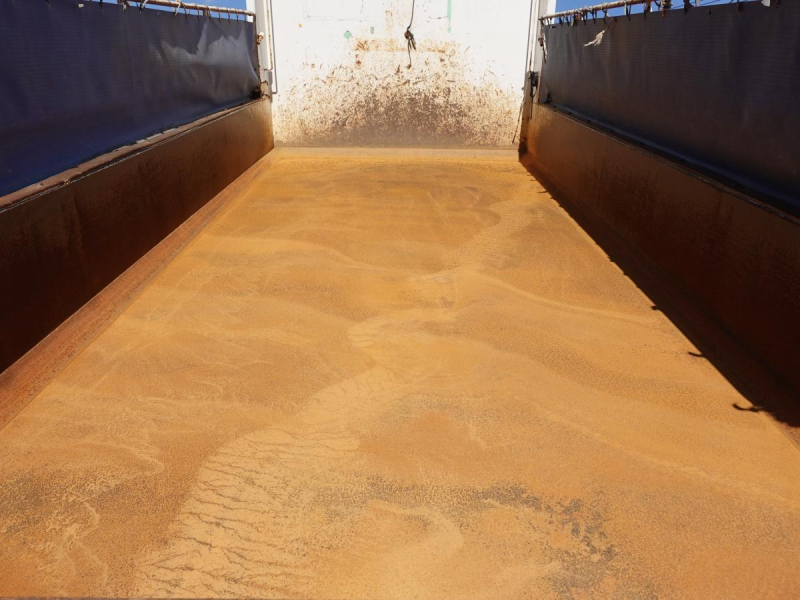 積載9t大型ダンプ|中古トラックの販売・買取・査定のアイナビ