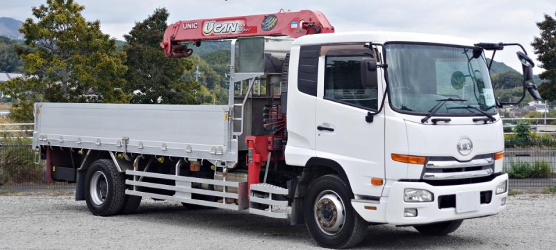 コンドル 増トンラジコン付き3段クレーン2.93t吊り積載6.9t|中古トラックの販売・買取・査定のアイナビ