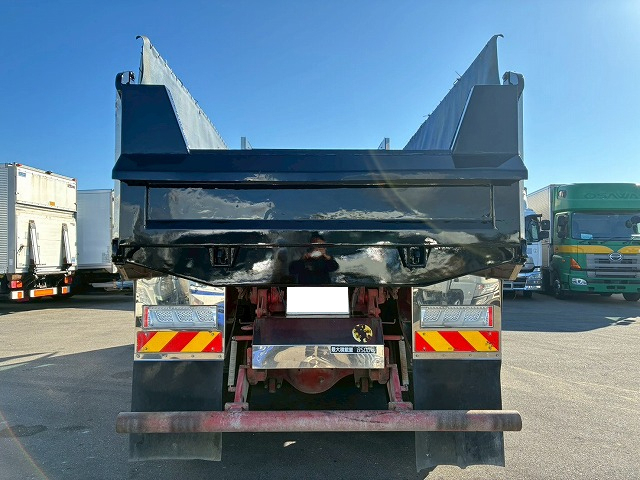 6×43軸2デフ380馬力7速MTマニュアル10t20t土砂ダンプ|中古トラックの販売・買取・査定のアイナビ