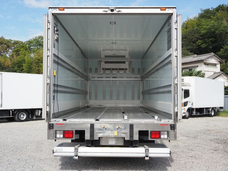 日野 冷凍バン レンジャー|中古トラックの販売・買取・査定のアイナビ