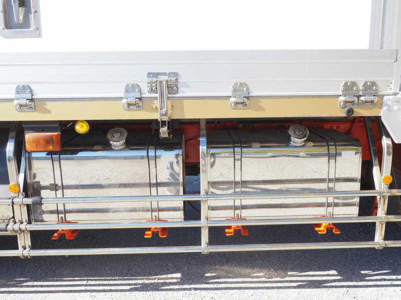 三菱ふそう 冷凍ウイング スーパーグレート|中古トラックの販売・買取・査定のアイナビ