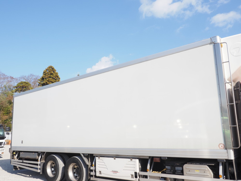 いすゞ 冷凍バン ギガ|中古トラックの販売・買取・査定のアイナビ