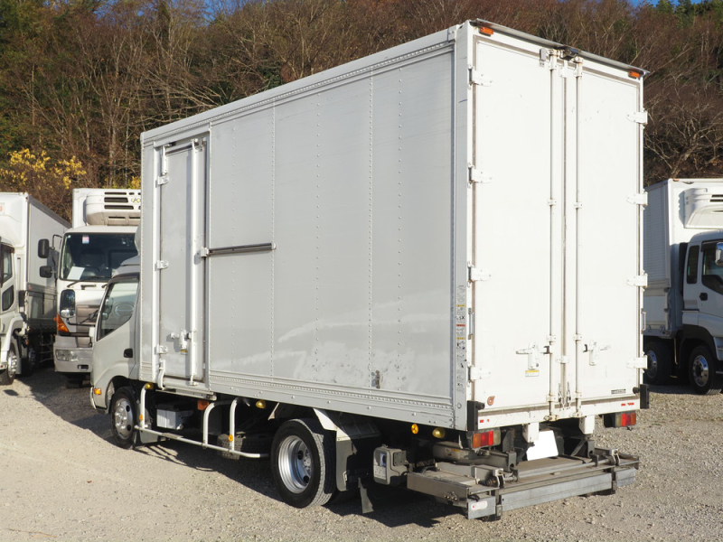 日野 バン車 デュトロ|中古トラックの販売・買取・査定のアイナビ