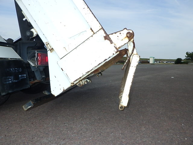 いすゞ 平成21年式 ローダーダンプ 花見台|中古トラックの販売・買取・査定のアイナビ