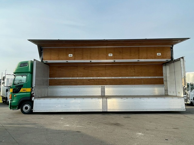 8×4スーパーハイルーフ日本フルハーフ後輪エアサス|中古トラックの販売・買取・査定のアイナビ