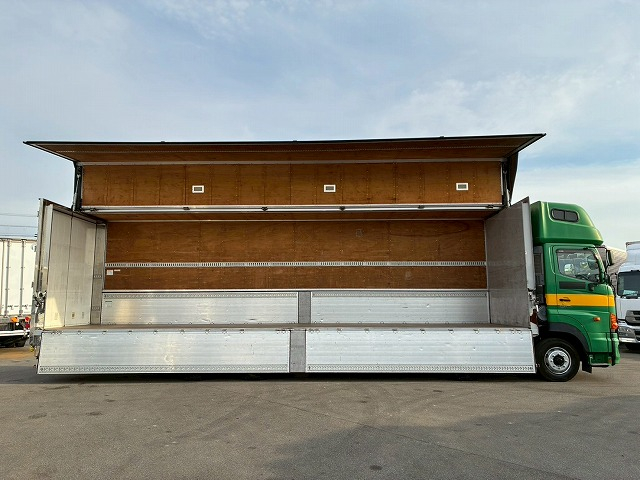 8×4スーパーハイルーフ日本フルハーフ後輪エアサス|中古トラックの販売・買取・査定のアイナビ