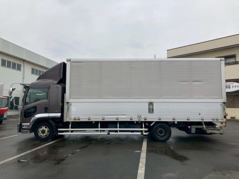 2.3トン積載6200ボディワイド格納PG後輪エアサスベット付|中古トラックの販売・買取・査定のアイナビ