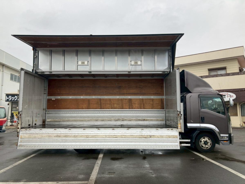 2.3トン積載6200ボディワイド格納PG後輪エアサスベット付|中古トラックの販売・買取・査定のアイナビ