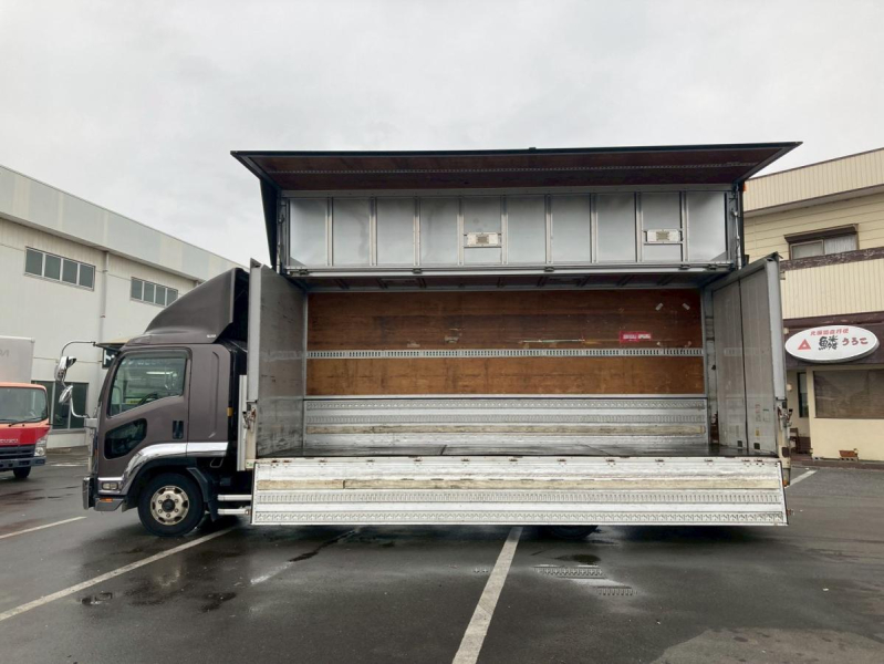 2.3トン積載6200ボディワイド格納PG後輪エアサスベット付|中古トラックの販売・買取・査定のアイナビ