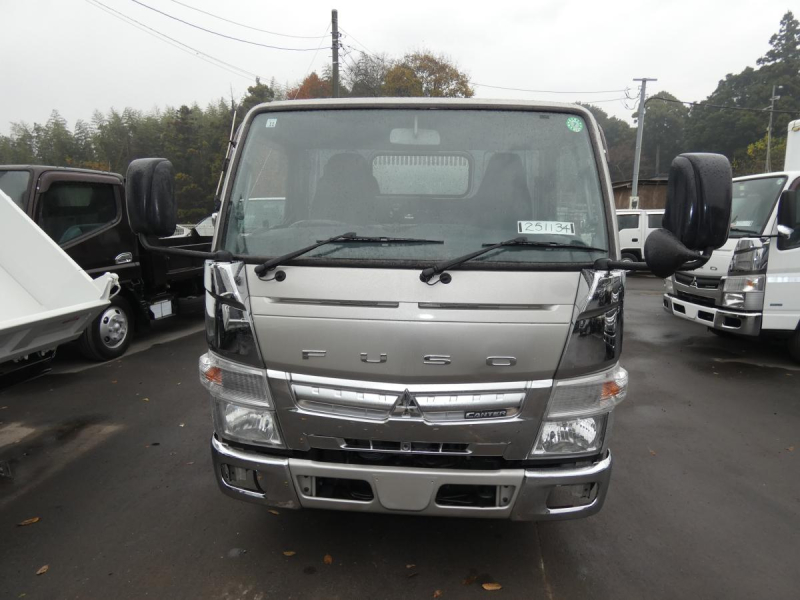 H252トン ダンプ オトマ ナビ|中古トラックの販売・買取・査定のアイナビ