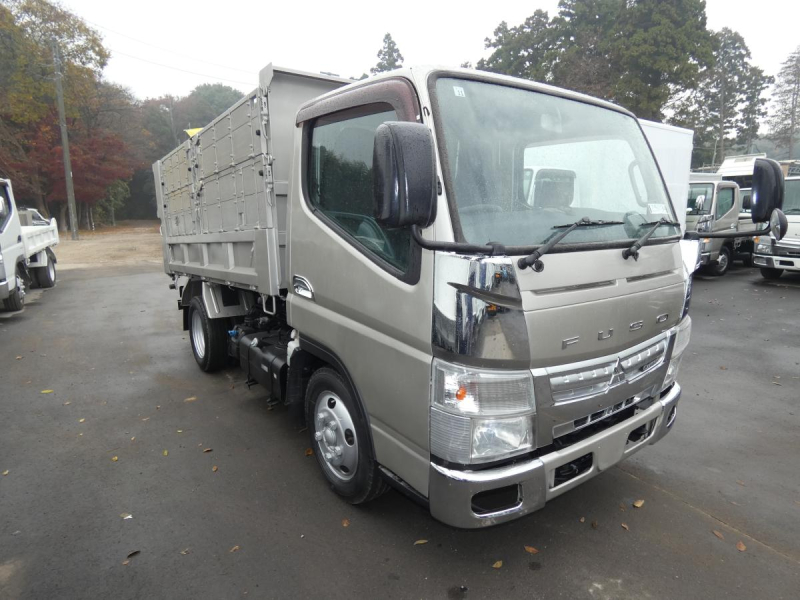 H252トン ダンプ オトマ ナビ|中古トラックの販売・買取・査定のアイナビ