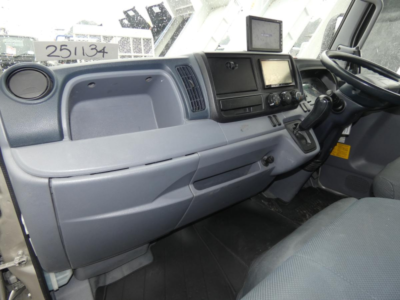 H252トン ダンプ オトマ ナビ|中古トラックの販売・買取・査定のアイナビ