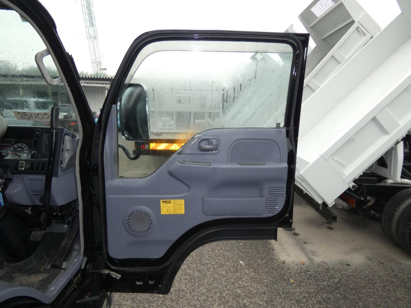 1.75トン Wキャブダンプ ETC|中古トラックの販売・買取・査定のアイナビ