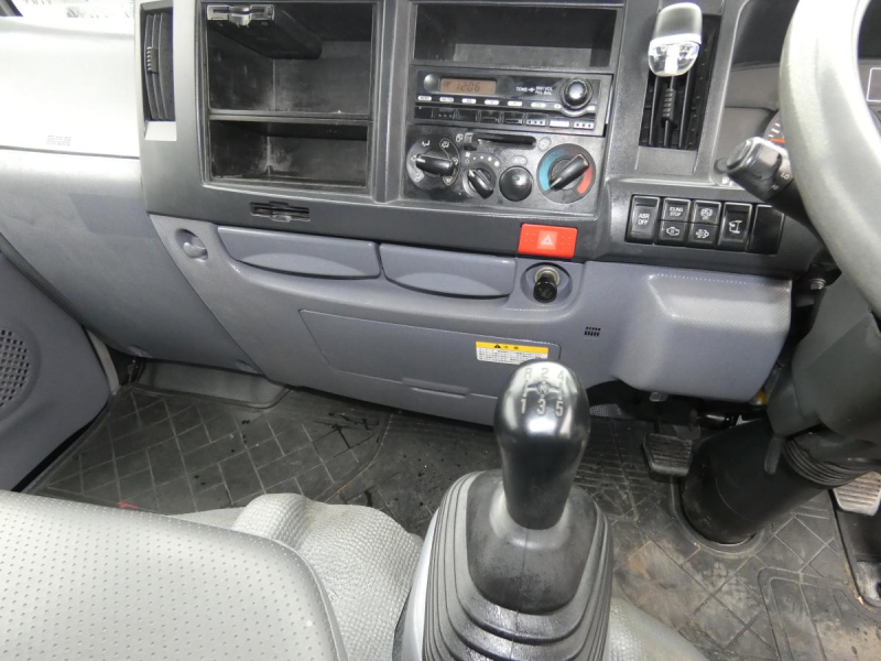 1.75トン Wキャブダンプ ETC|中古トラックの販売・買取・査定のアイナビ