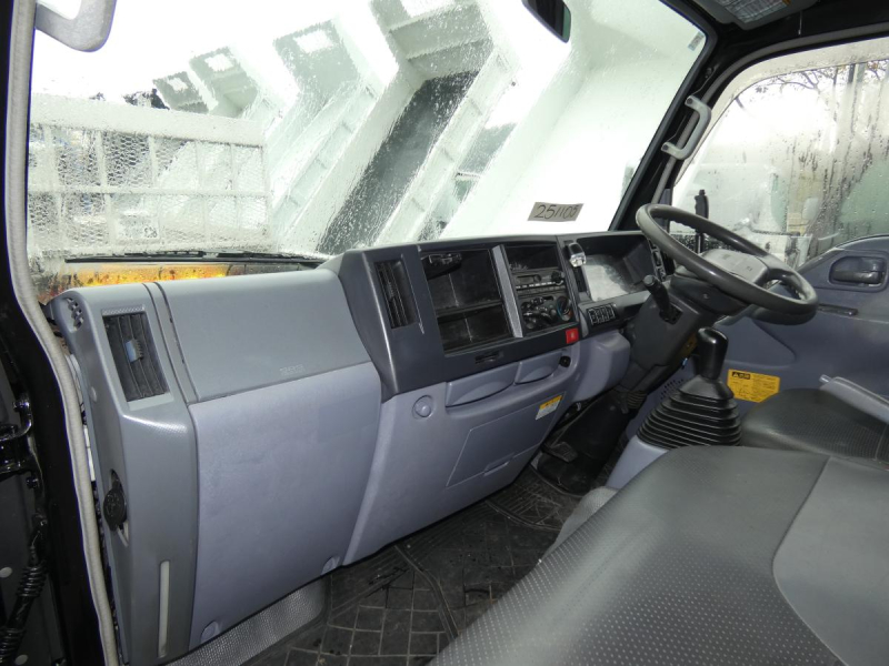 1.75トン Wキャブダンプ ETC|中古トラックの販売・買取・査定のアイナビ