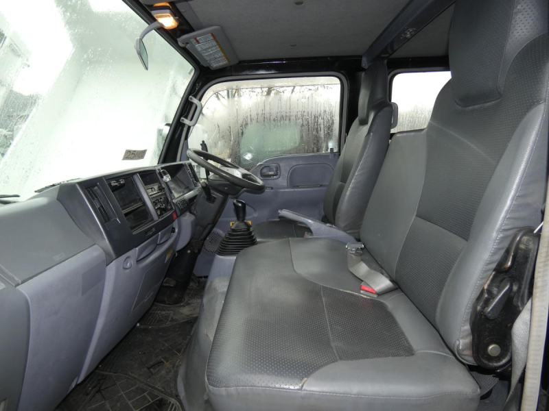 1.75トン Wキャブダンプ ETC|中古トラックの販売・買取・査定のアイナビ