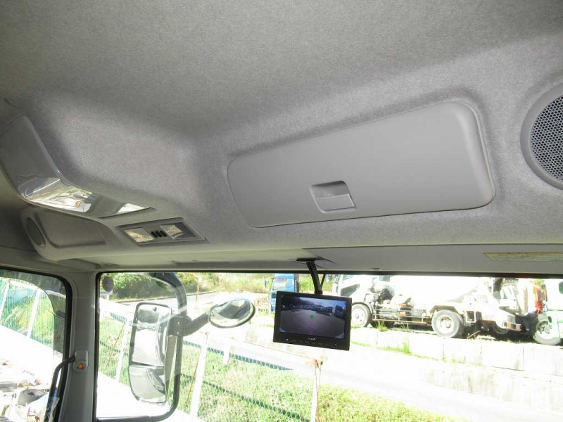 4軸低床 アルミ平 後輪エアサス 14400㎏積載 山田車体工業|中古トラックの販売・買取・査定のアイナビ