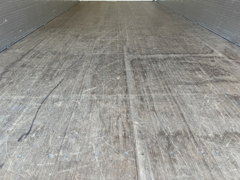 ワイド ベッド付 ハイルーフ 6.2mボデー|中古トラックの販売・買取・査定のアイナビ