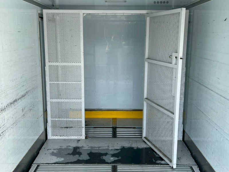 ワイドロング 日本フルハーフ サイドドア|中古トラックの販売・買取・査定のアイナビ