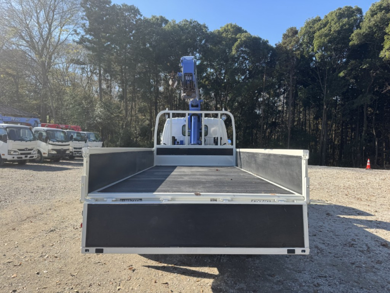 標準ロング吊t数2.6t吊3段ブームタダノラジコン|中古トラックの販売・買取・査定のアイナビ