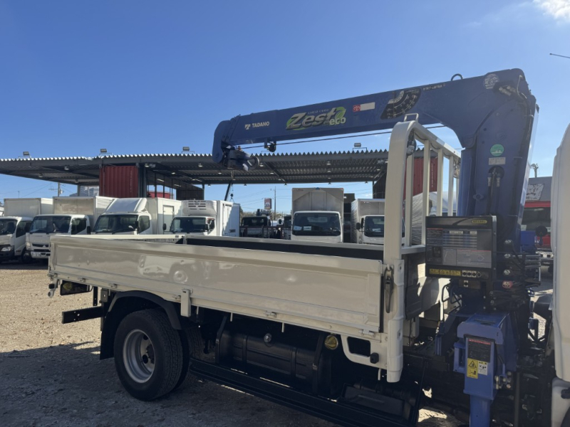 標準ロング吊t数2.6t吊3段ブームタダノラジコン|中古トラックの販売・買取・査定のアイナビ