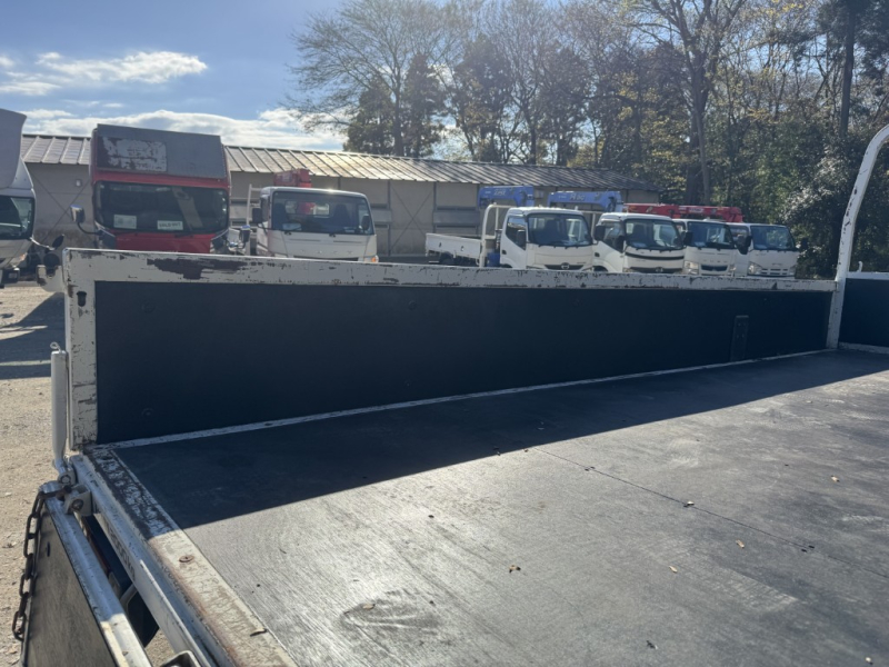 ワイドロング4段ブームタダノラジコン車検付|中古トラックの販売・買取・査定のアイナビ