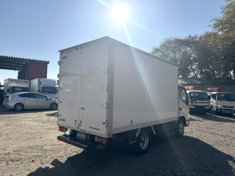 10尺 全低床 サイドドア AT|中古トラックの販売・買取・査定のアイナビ