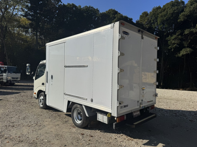 10尺 全低床 サイドドア AT|中古トラックの販売・買取・査定のアイナビ