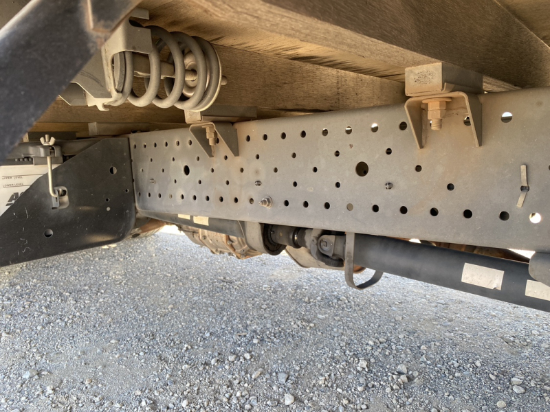 H26年式、エルフ、平ボデーロング車、車検付|中古トラックの販売・買取・査定のアイナビ