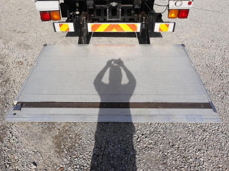 跳上パワーゲート1tワイドアルミバン|中古トラックの販売・買取・査定のアイナビ