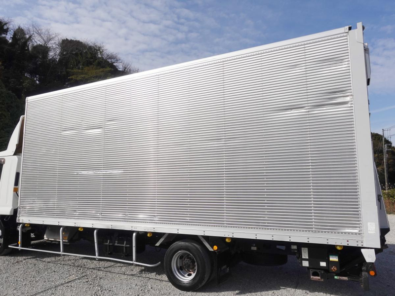 跳上パワーゲート1tワイドアルミバン|中古トラックの販売・買取・査定のアイナビ