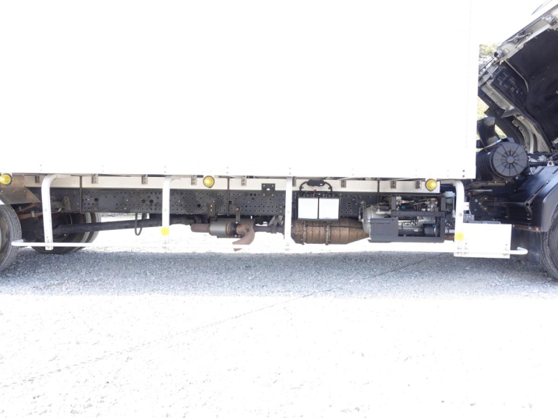 跳上パワーゲート1tワイドアルミバン|中古トラックの販売・買取・査定のアイナビ