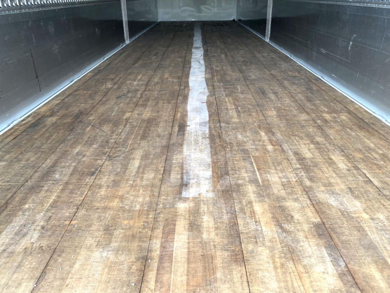 平成30年UDクオンアルミウイングハイルーフSコット2PG-CG5CA|中古トラックの販売・買取・査定のアイナビ