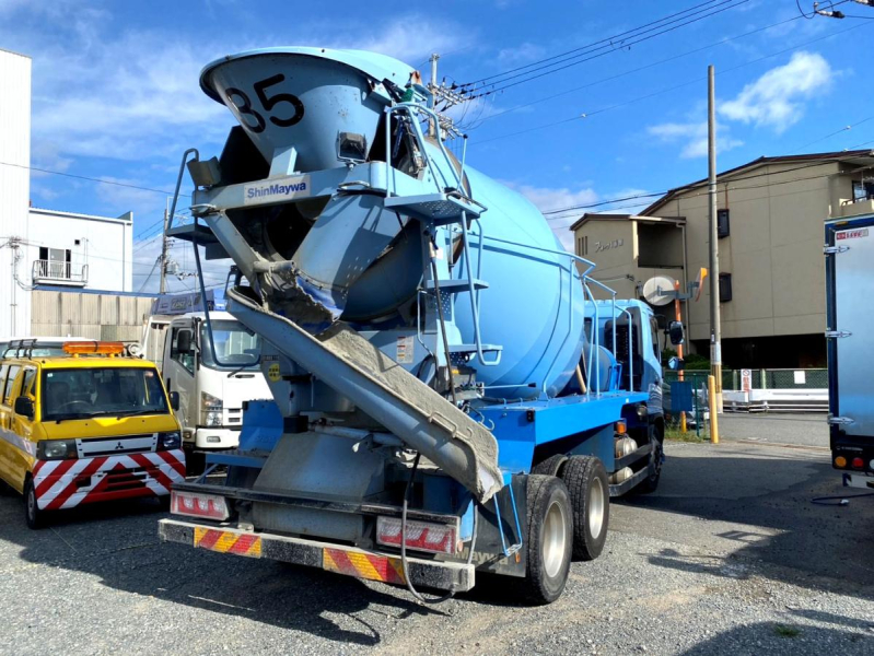 平成27年日野レンジャー増トンミキサー新明和LDG-GK8JKAA|中古トラックの販売・買取・査定のアイナビ