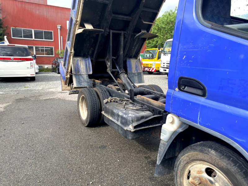 平成18年三菱ふそうキャンター2tダンプ低床PA-FE71DBD|中古トラックの販売・買取・査定のアイナビ