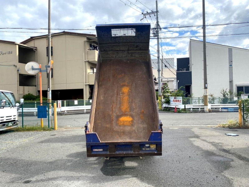 平成18年三菱ふそうキャンター2tダンプ低床PA-FE71DBD|中古トラックの販売・買取・査定のアイナビ