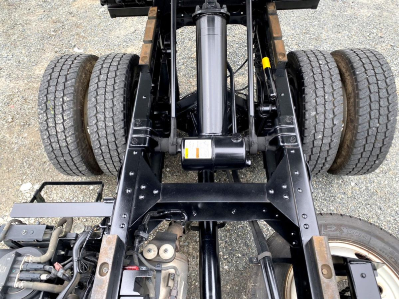 令和2年いすゞエルフ2t深ダンプ低床全塗装済2RG-NJR88AN|中古トラックの販売・買取・査定のアイナビ