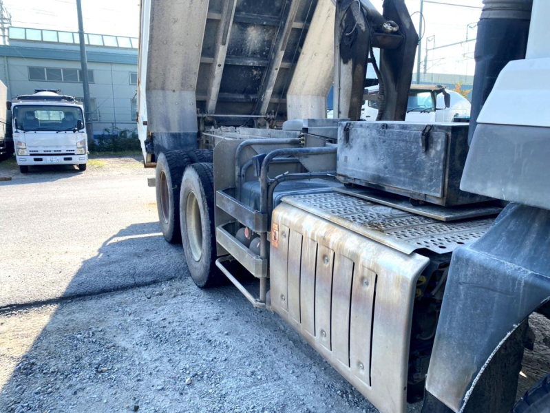 令和1年三菱ふそうスーパーグレートダンプ積載8.7t2PG-FV70HX|中古トラックの販売・買取・査定のアイナビ