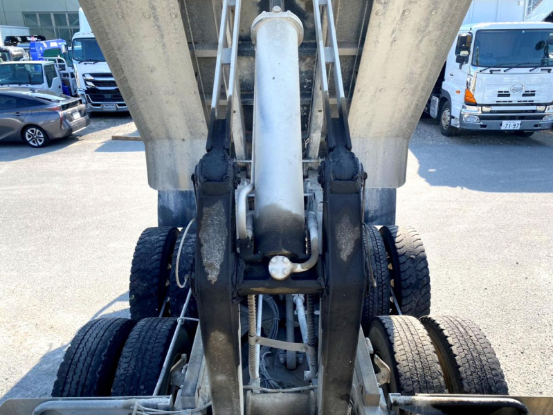 令和1年三菱ふそうスーパーグレートダンプ積載8.7t2PG-FV70HX|中古トラックの販売・買取・査定のアイナビ