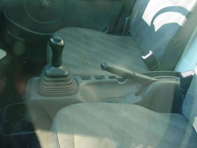 平成15年キャリー冷蔵冷凍車|中古トラックの販売・買取・査定のアイナビ